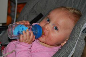 are hard spout sippy cups bad; are hard spout sippy cups bad for babies teeth; can sippy cup hurt my baby's teeth