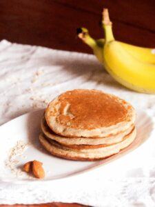 3 ingredient banana pancake recipe; 3 ingredient banana pancakes; banana pancake recipe