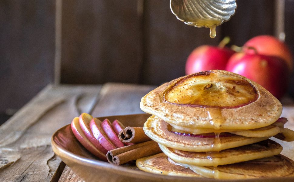 apple blw; apple pancake; apple blw recipes